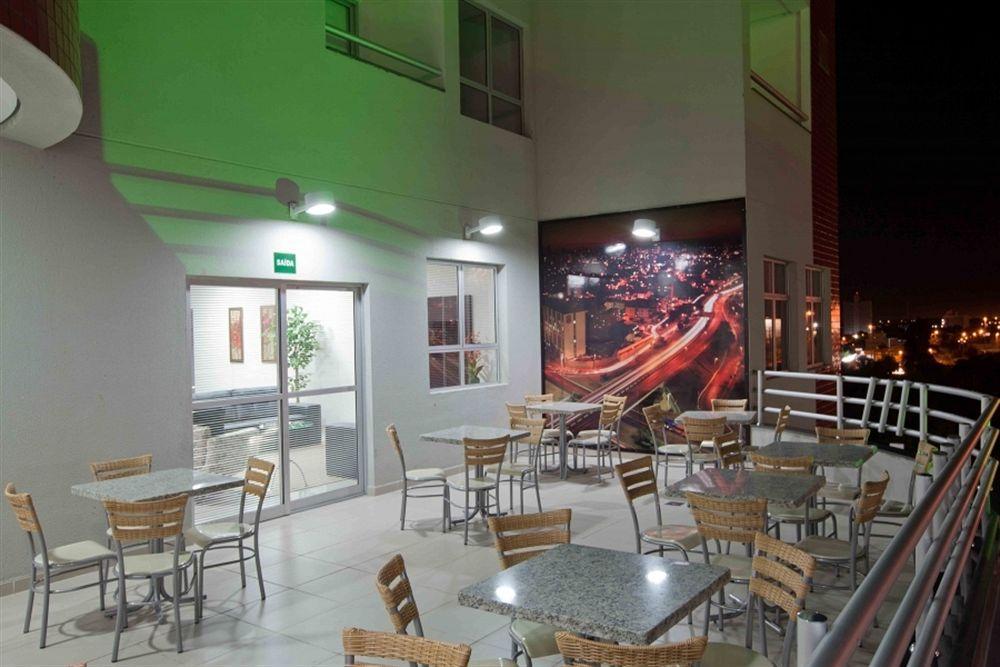 Serras Hotel Куаба Екстериор снимка