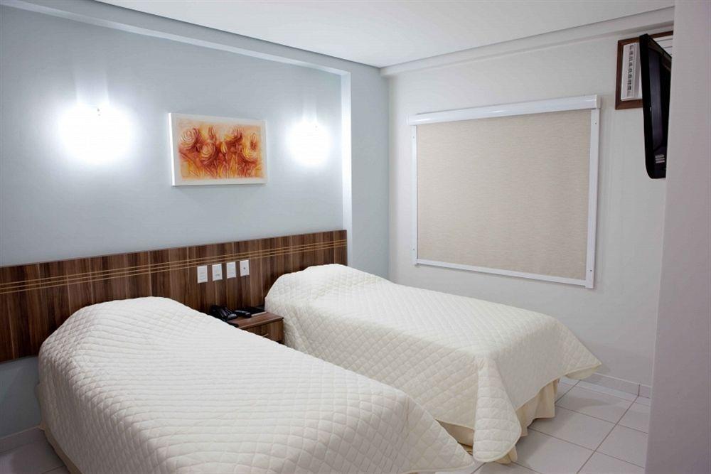 Serras Hotel Куаба Екстериор снимка
