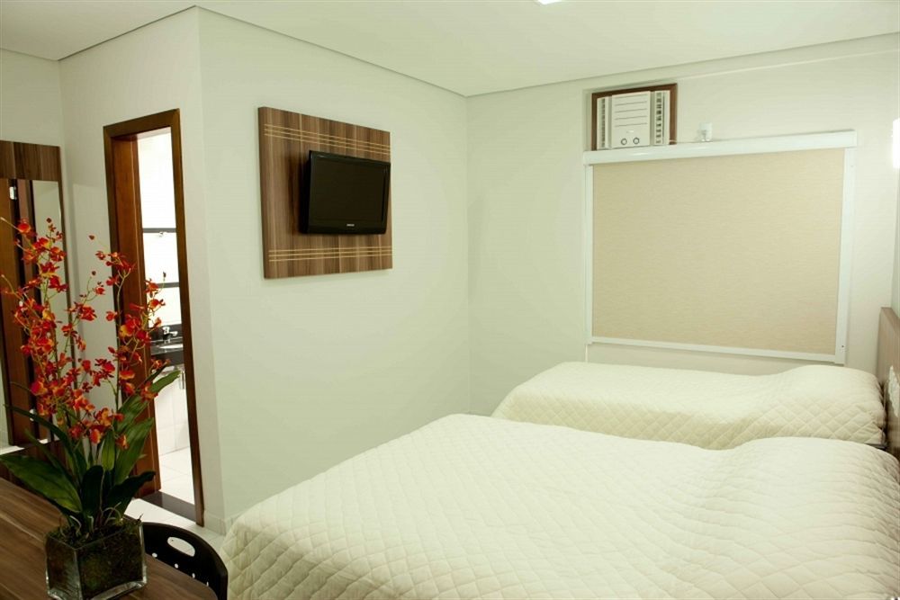 Serras Hotel Куаба Екстериор снимка